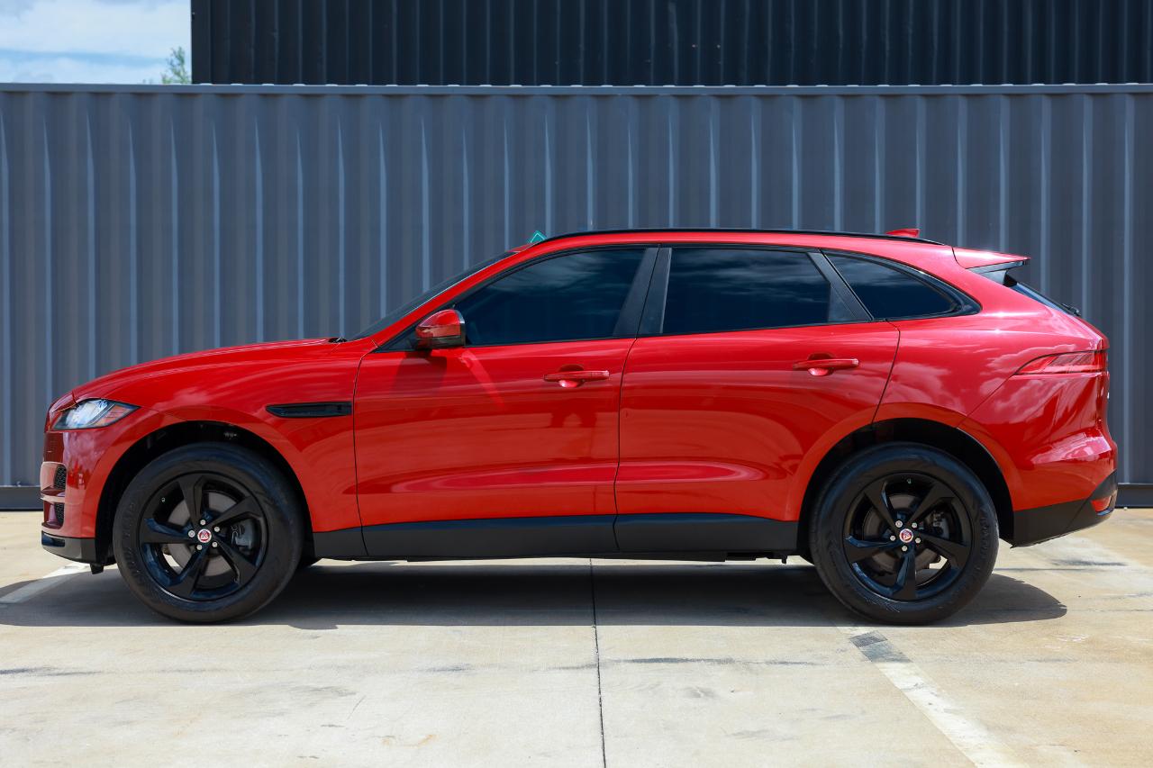 Jaguar F-Pace  2017