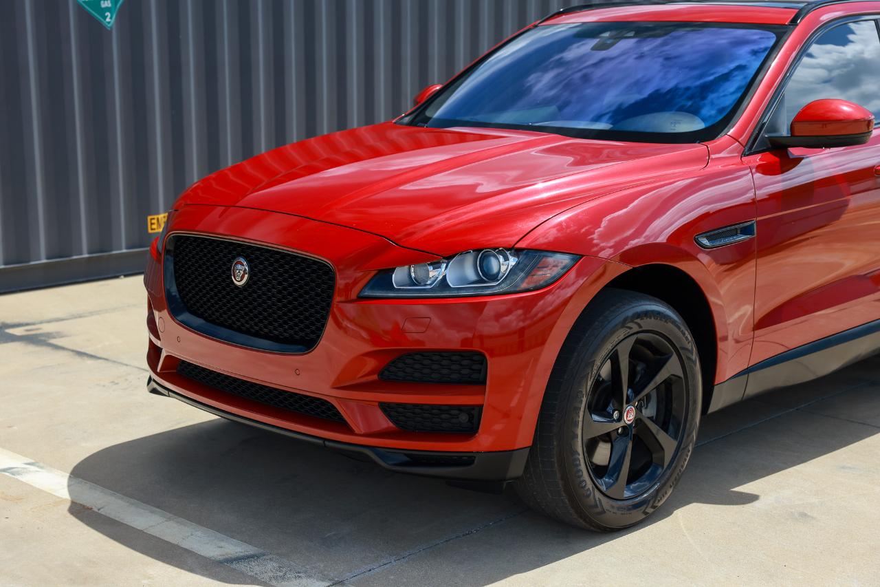 Jaguar F-Pace  2017