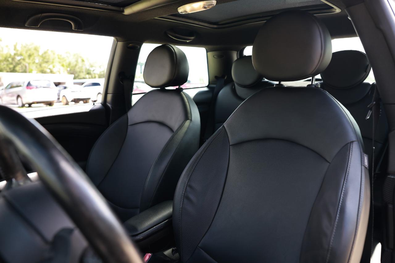 MINI Cooper Hardtop  2012