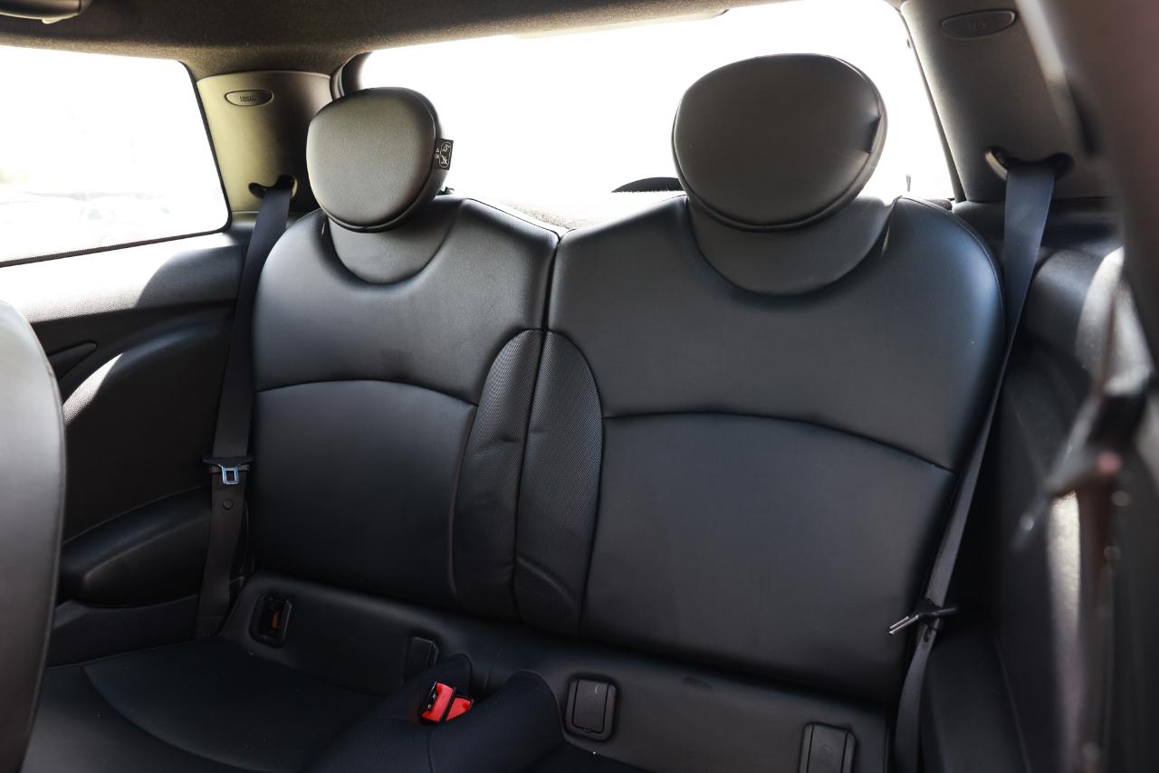 MINI Cooper Hardtop  2012