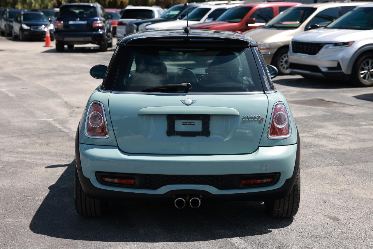 MINI Cooper Hardtop  2012