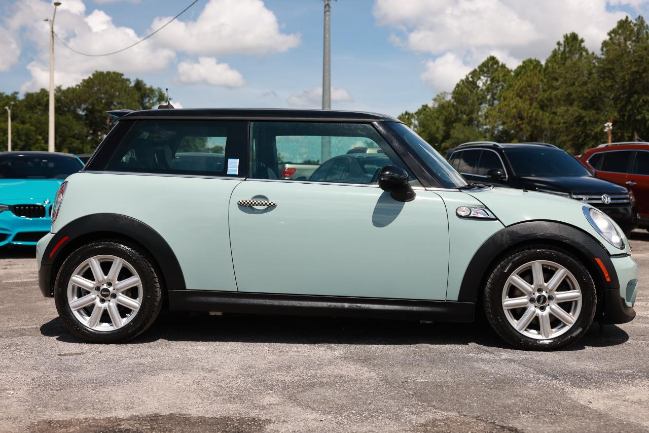 MINI Cooper Hardtop  2012