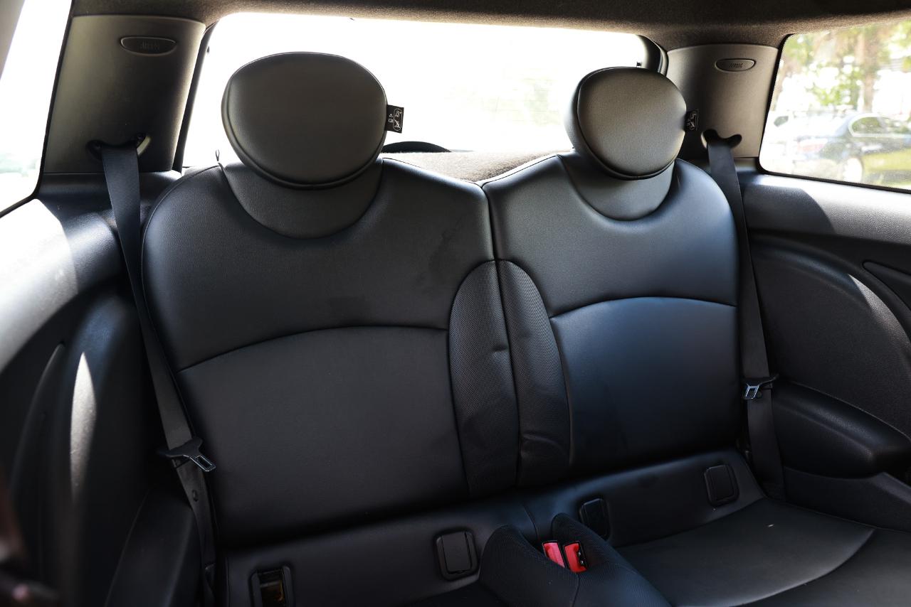 MINI Cooper Hardtop  2012