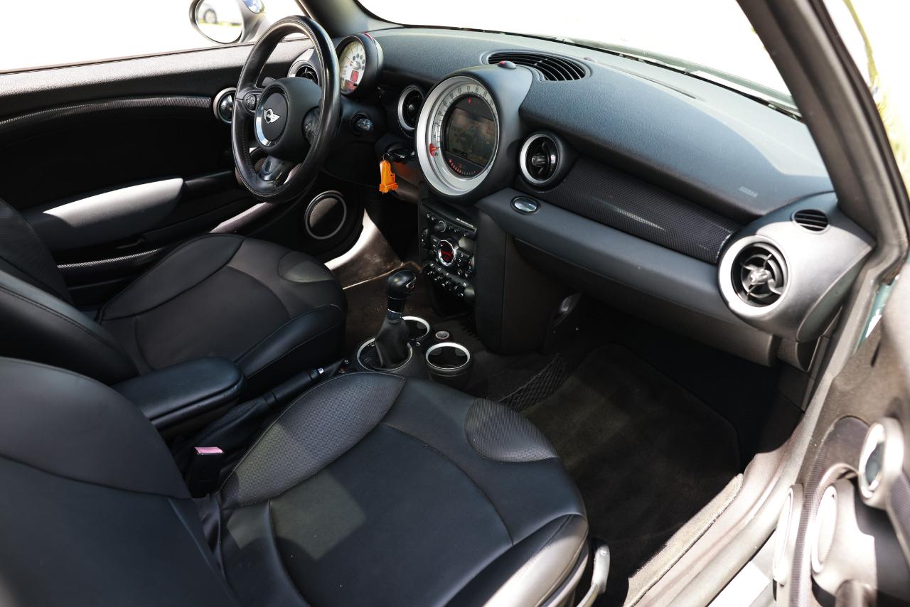 MINI Cooper Hardtop  2012