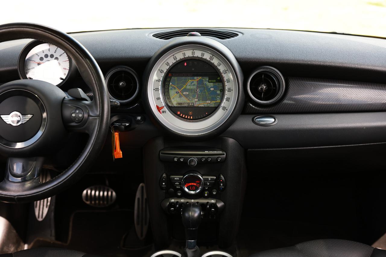 MINI Cooper Hardtop  2012