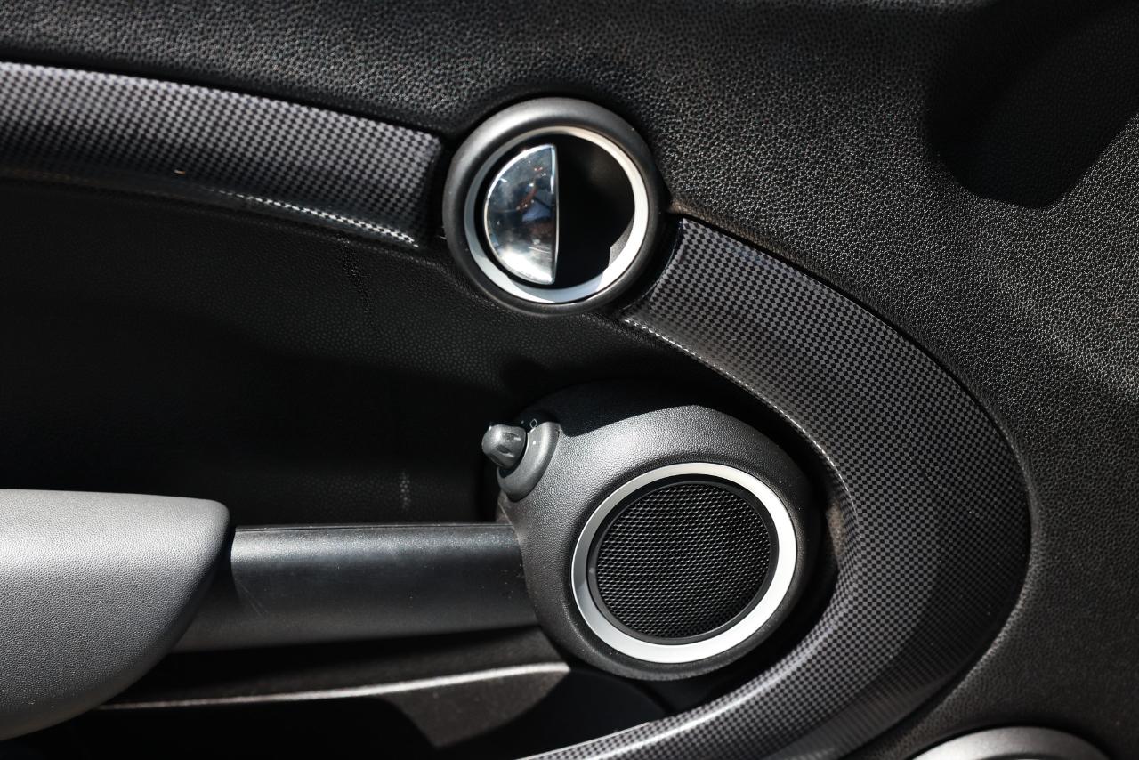 MINI Cooper Hardtop  2012