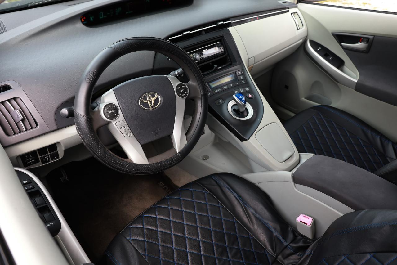 Toyota Prius  2010