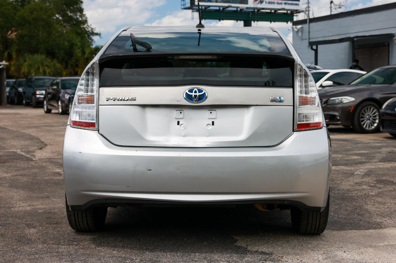 Toyota Prius  2010