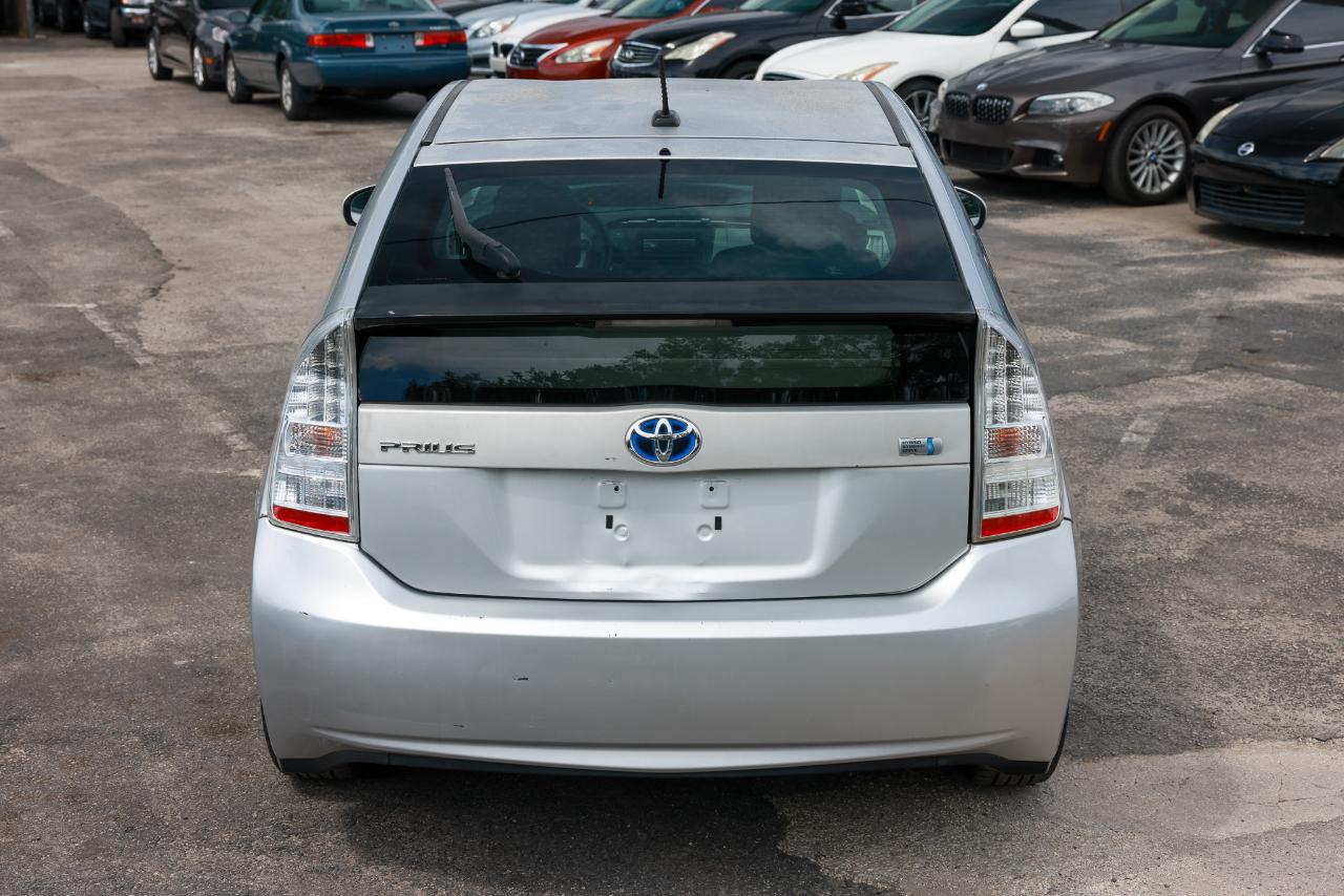 Toyota Prius  2010