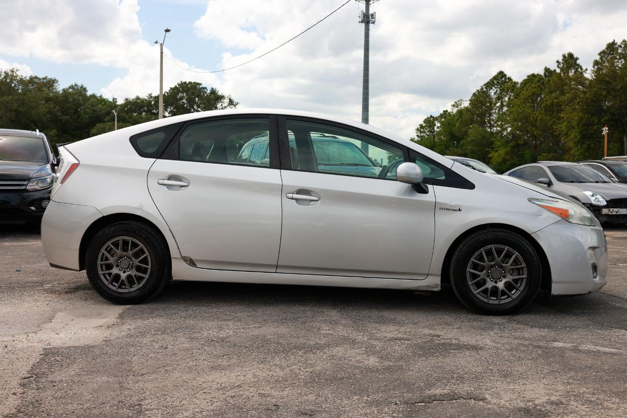 Toyota Prius  2010