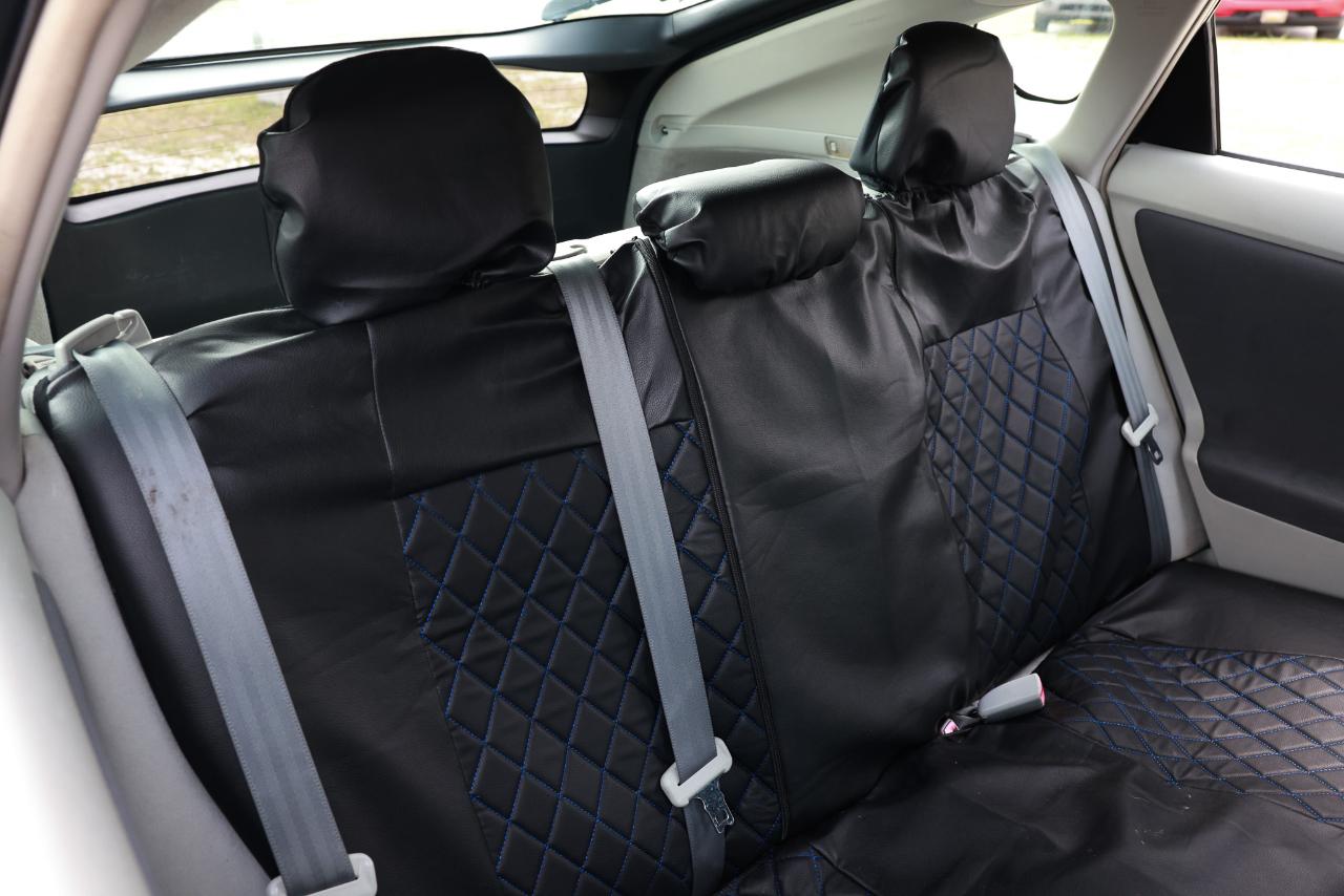 Toyota Prius  2010