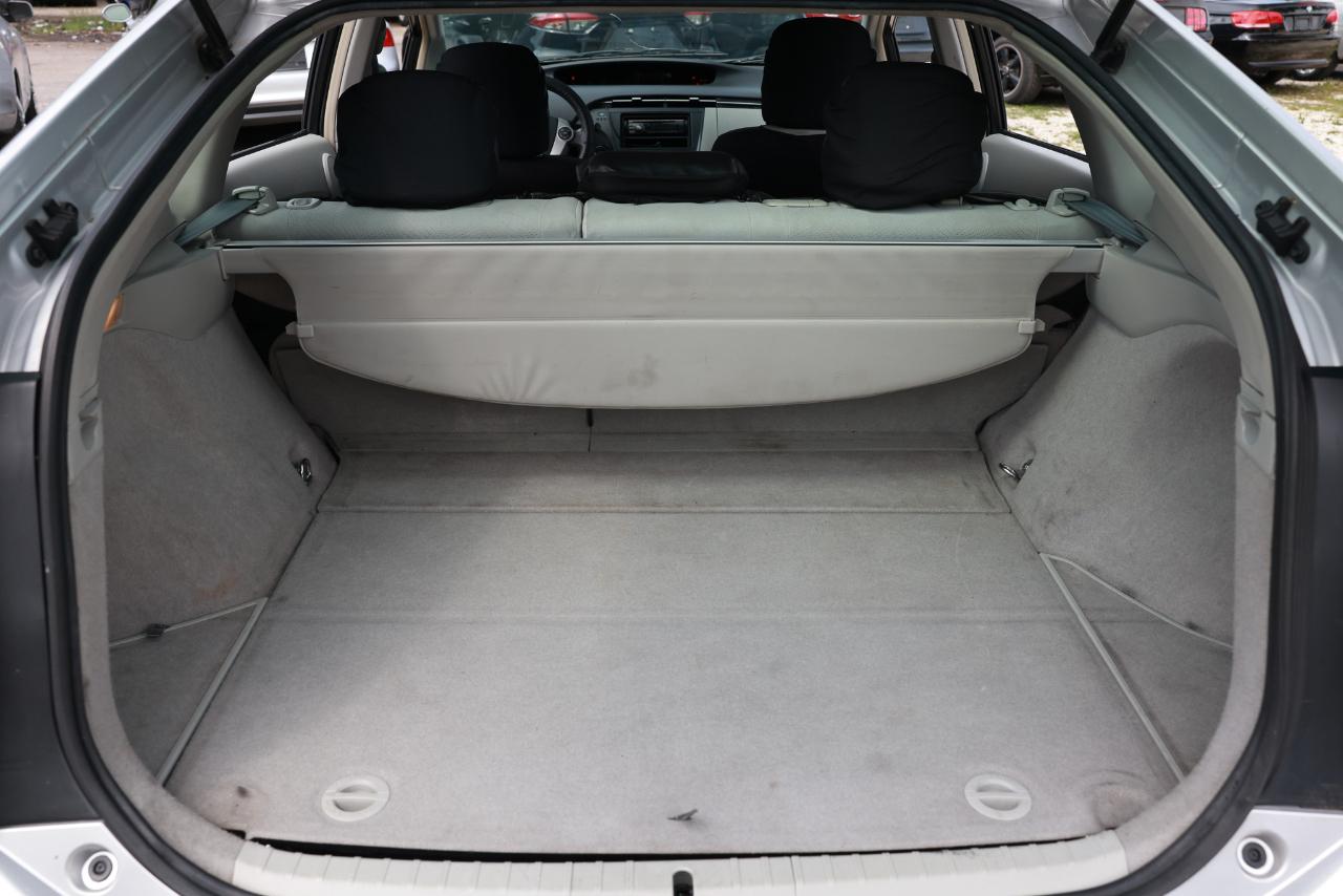 Toyota Prius  2010