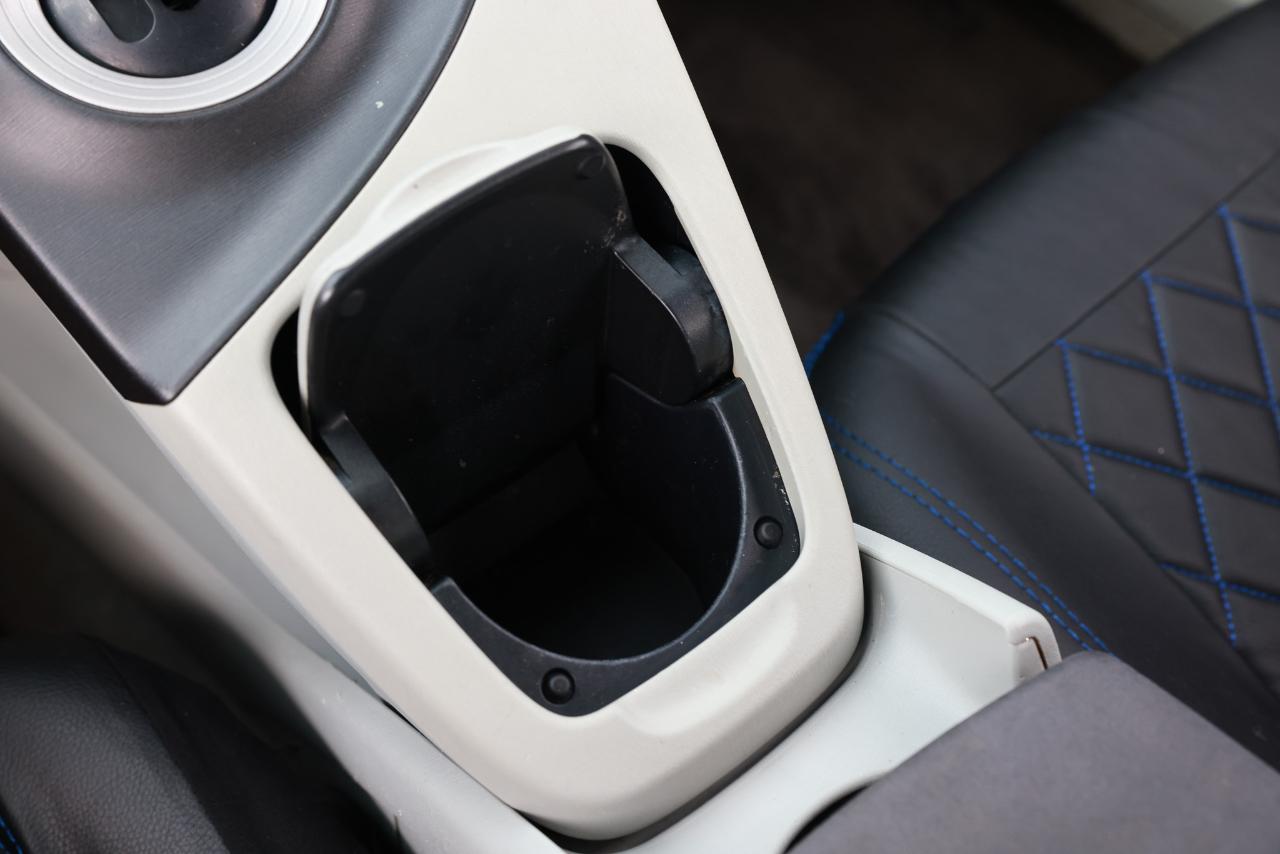 Toyota Prius  2010