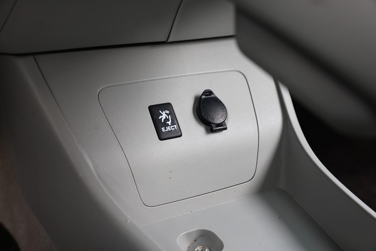 Toyota Prius  2010
