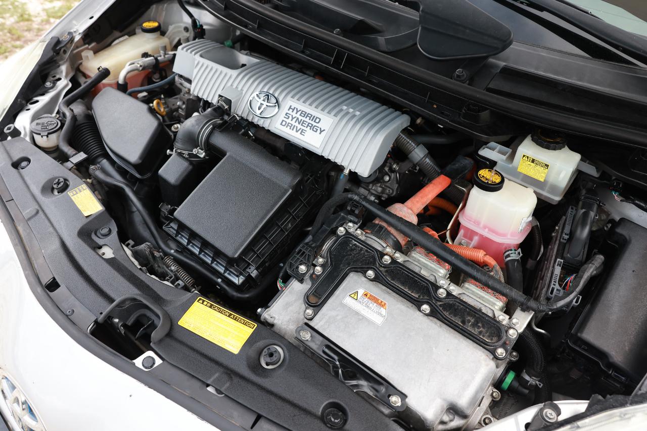 Toyota Prius  2010