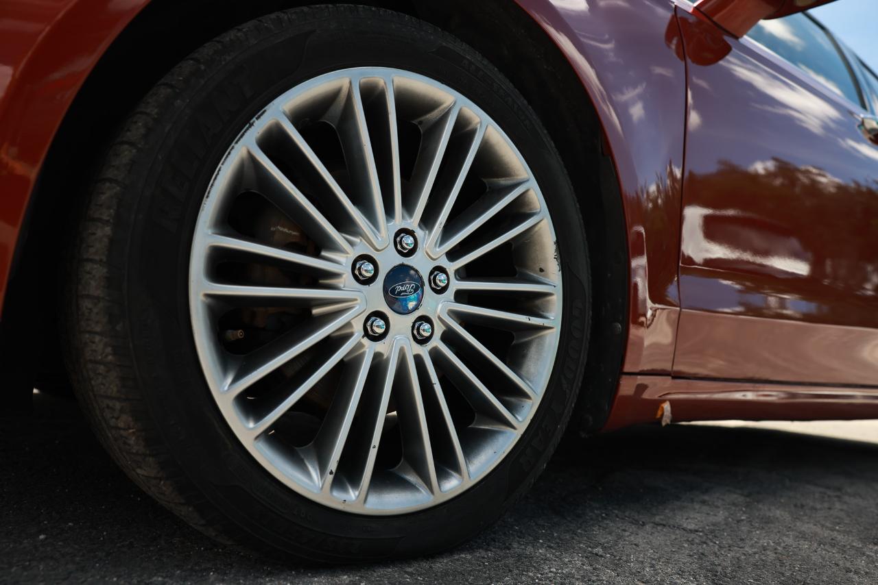 Ford Fusion  2014