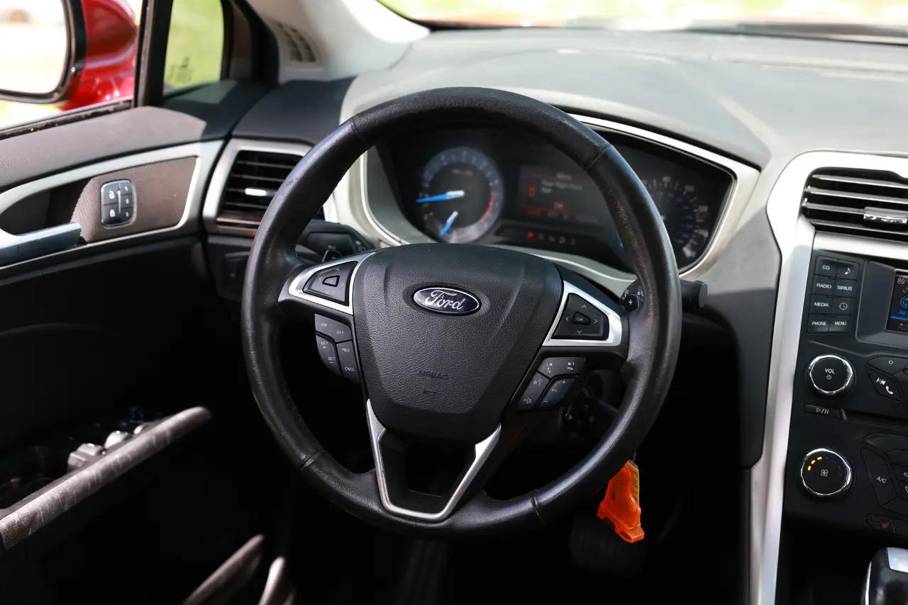 Ford Fusion  2014