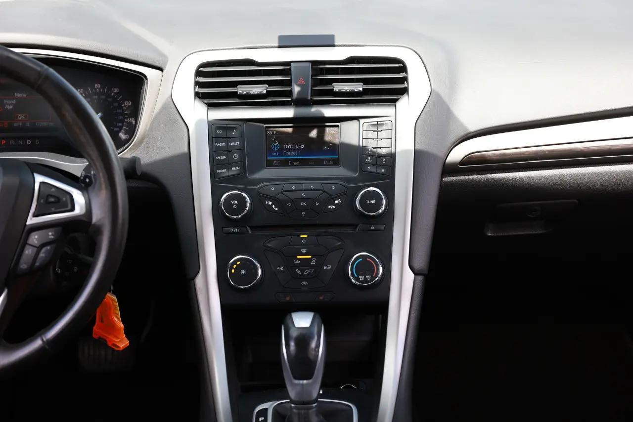 Ford Fusion  2014