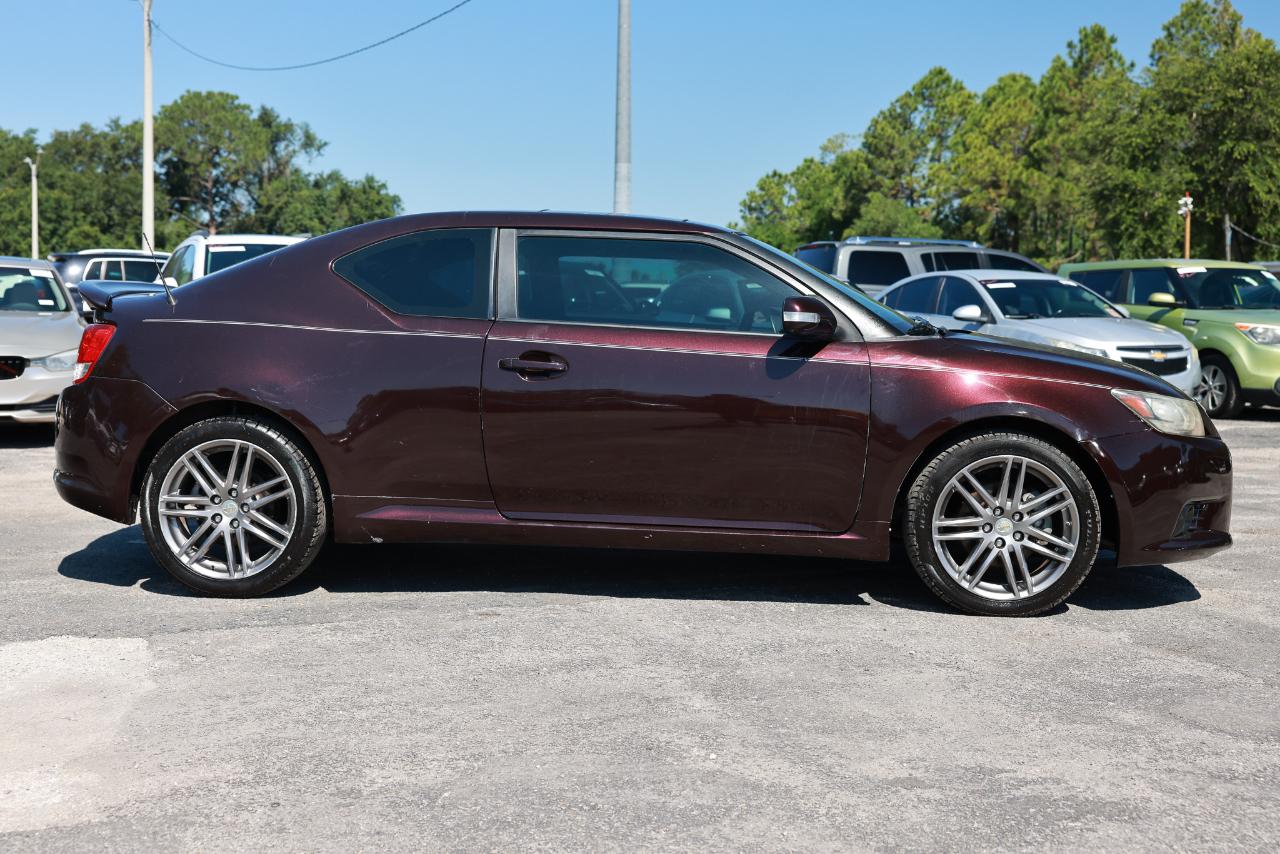 Scion tC  2011