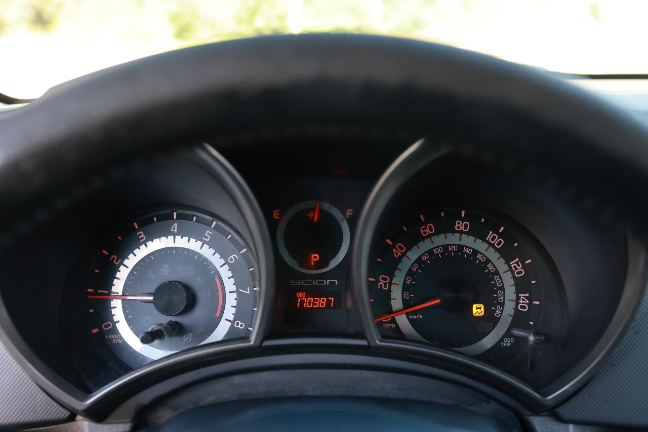 Scion tC  2011
