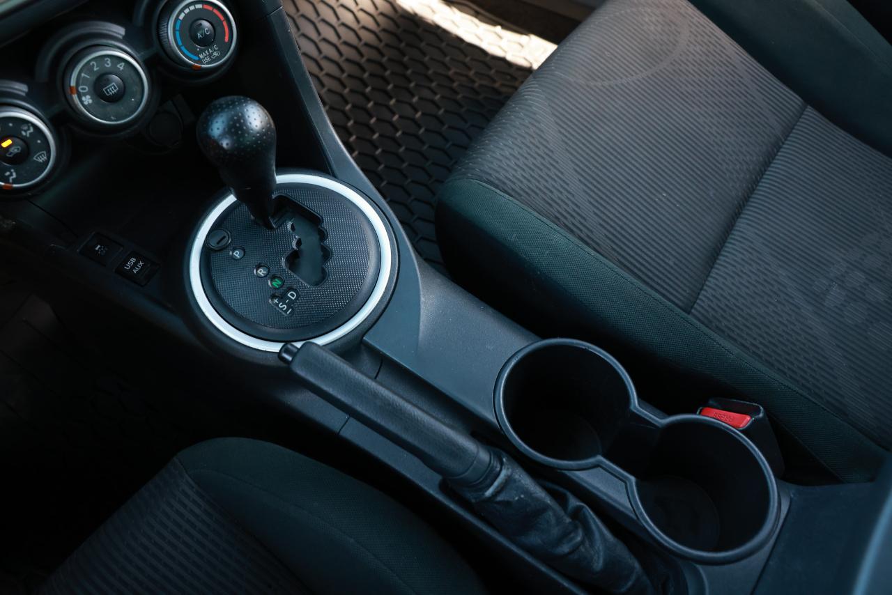 Scion tC  2011