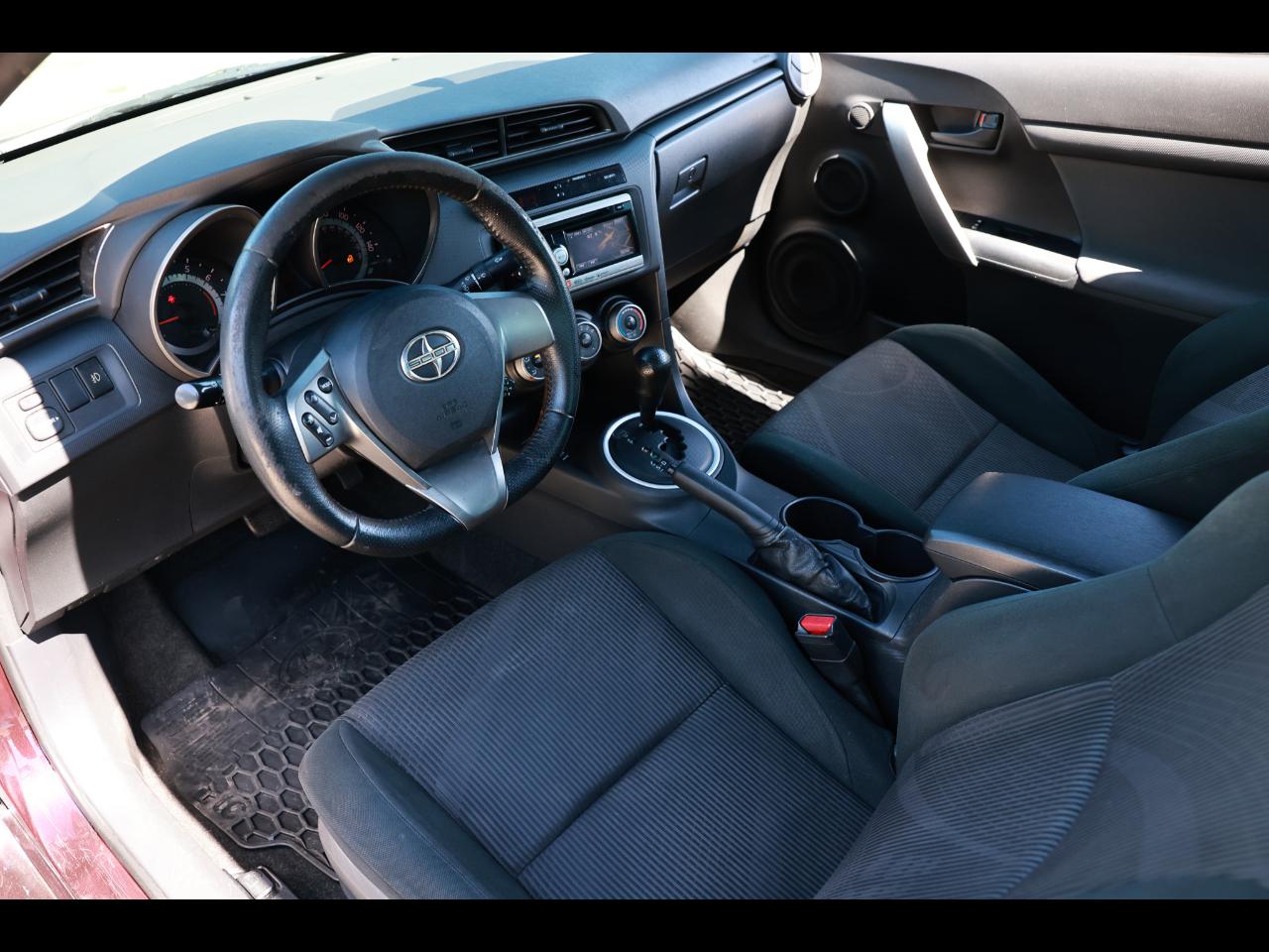 Scion tC  2011