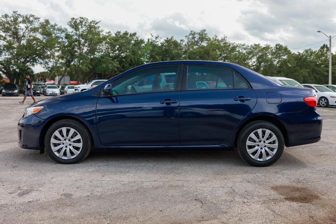 Toyota Corolla  2012