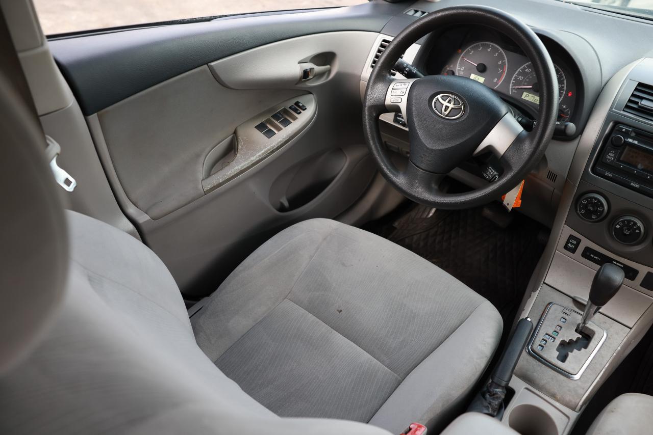 Toyota Corolla  2012