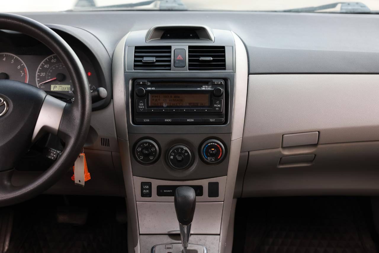 Toyota Corolla  2012