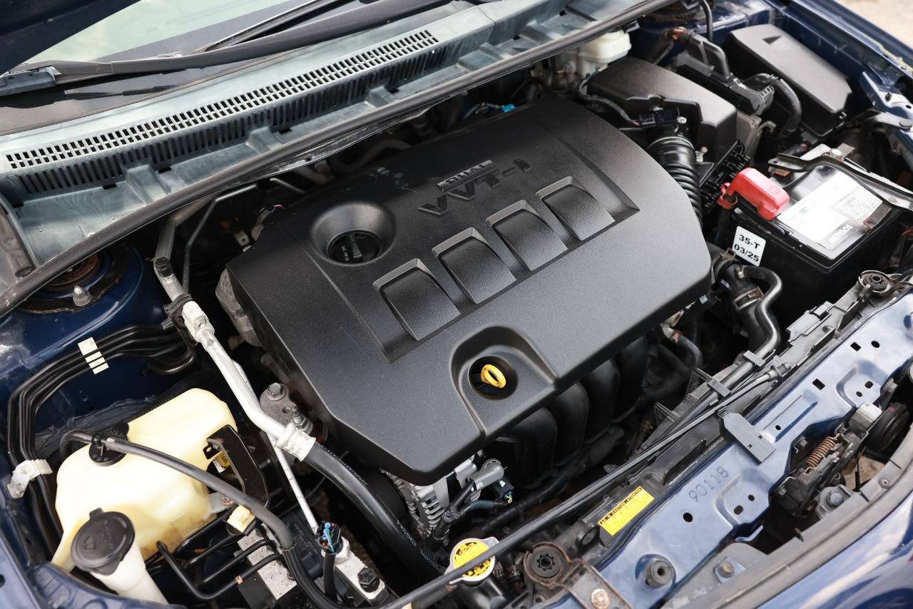 Toyota Corolla  2012