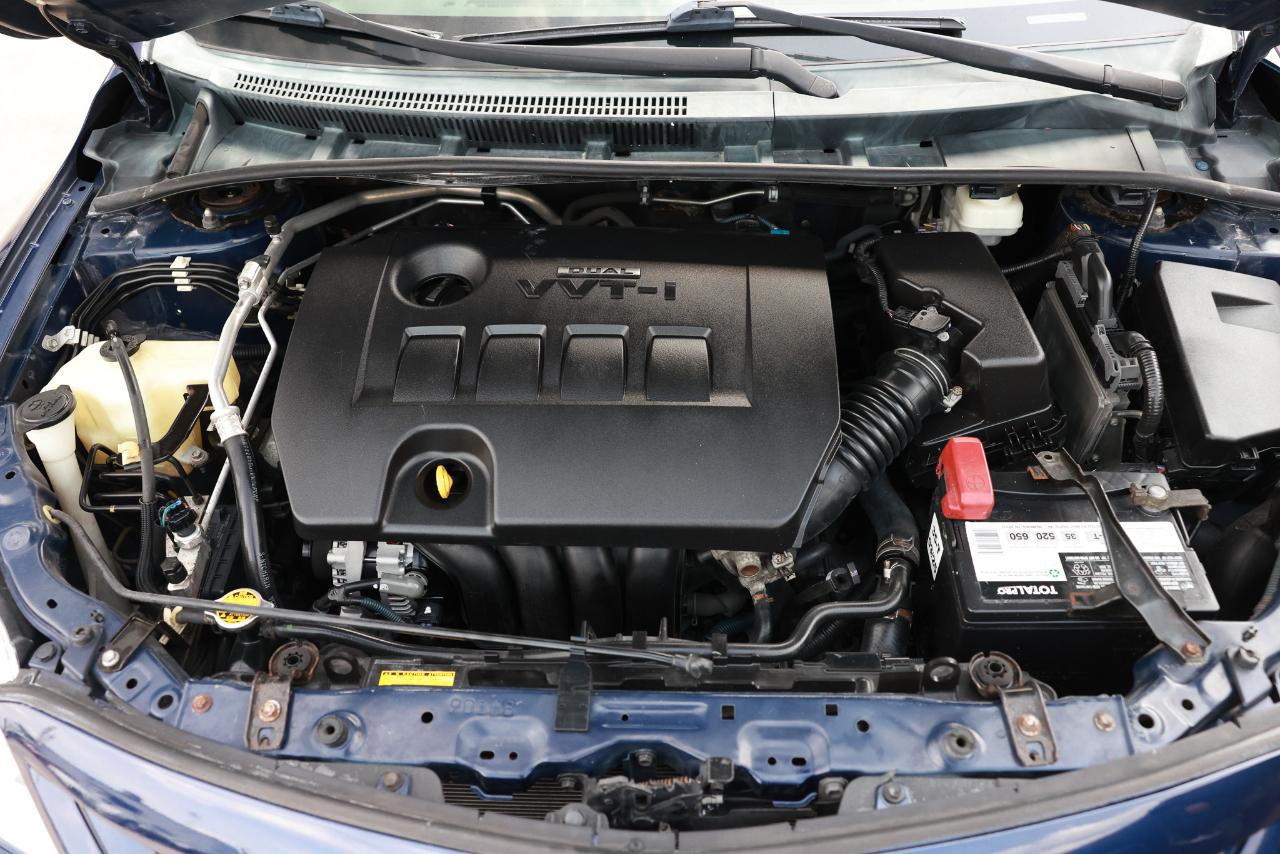 Toyota Corolla  2012