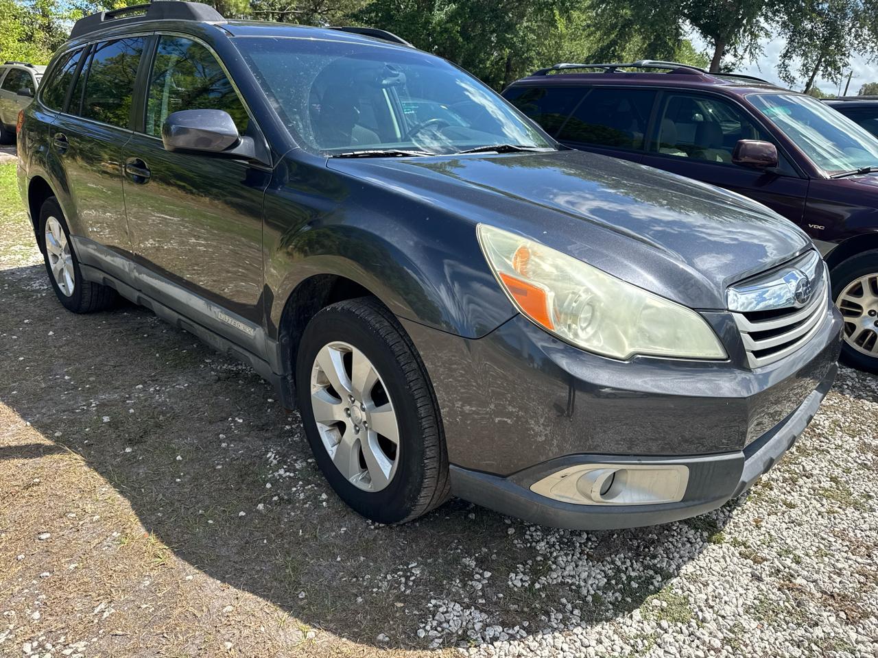 Subaru Outback  2010