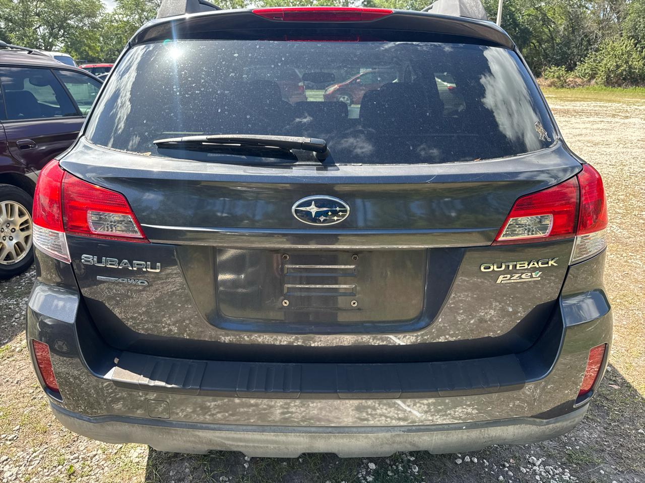 Subaru Outback  2010