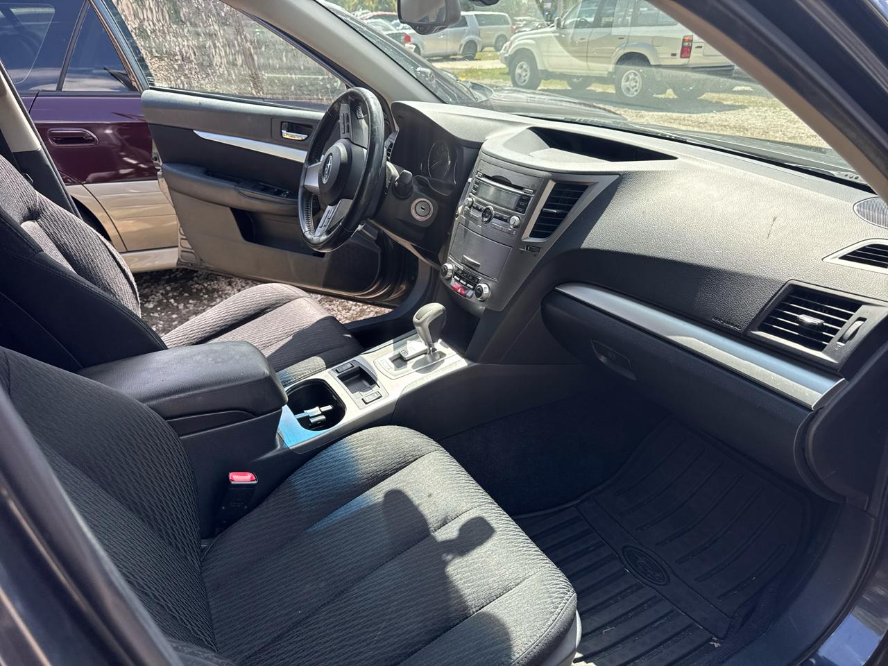 Subaru Outback  2010