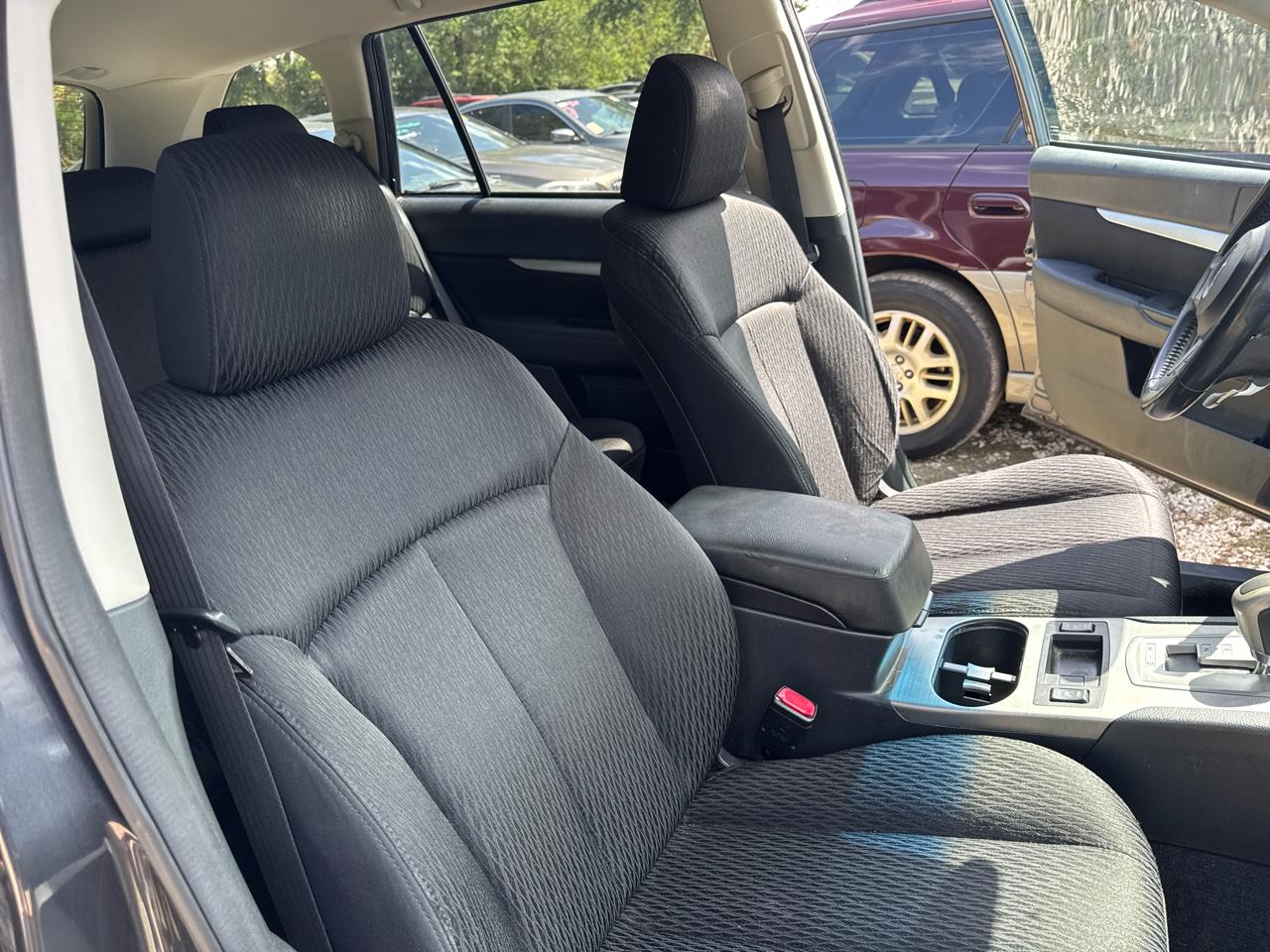 Subaru Outback  2010