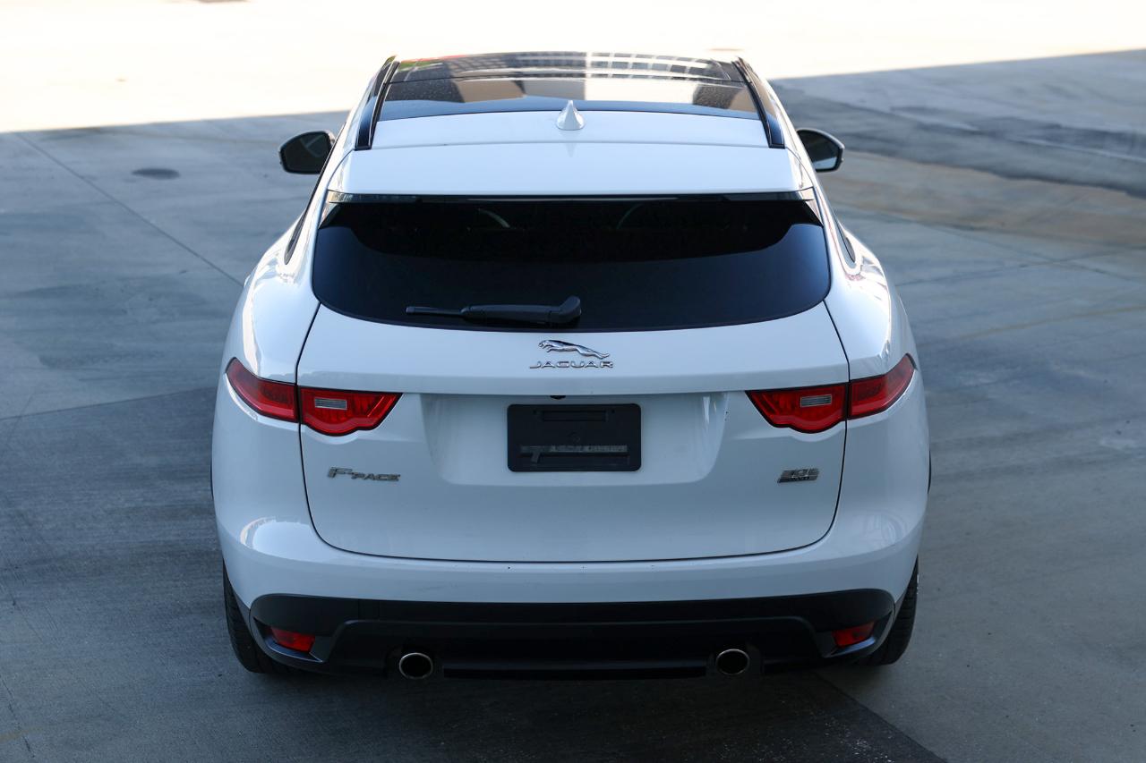 Jaguar F-Pace  2018