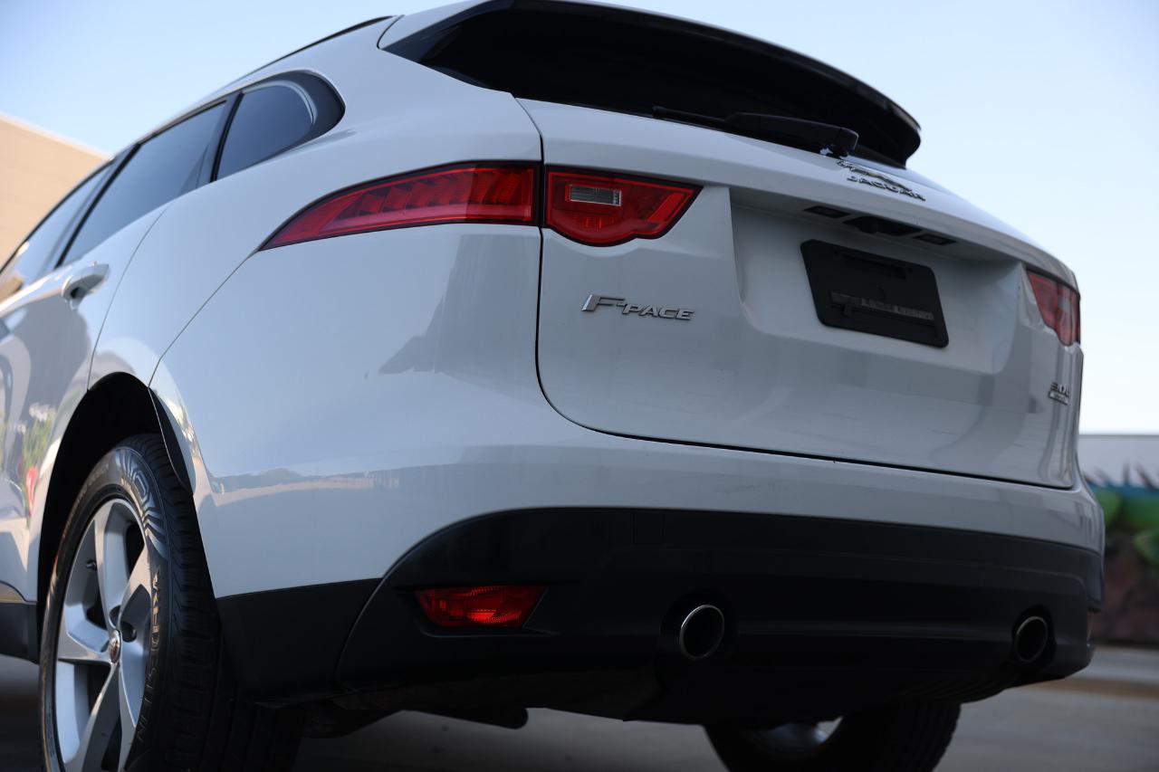 Jaguar F-Pace  2018