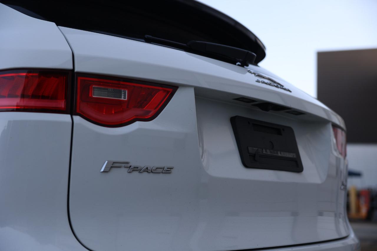 Jaguar F-Pace  2018