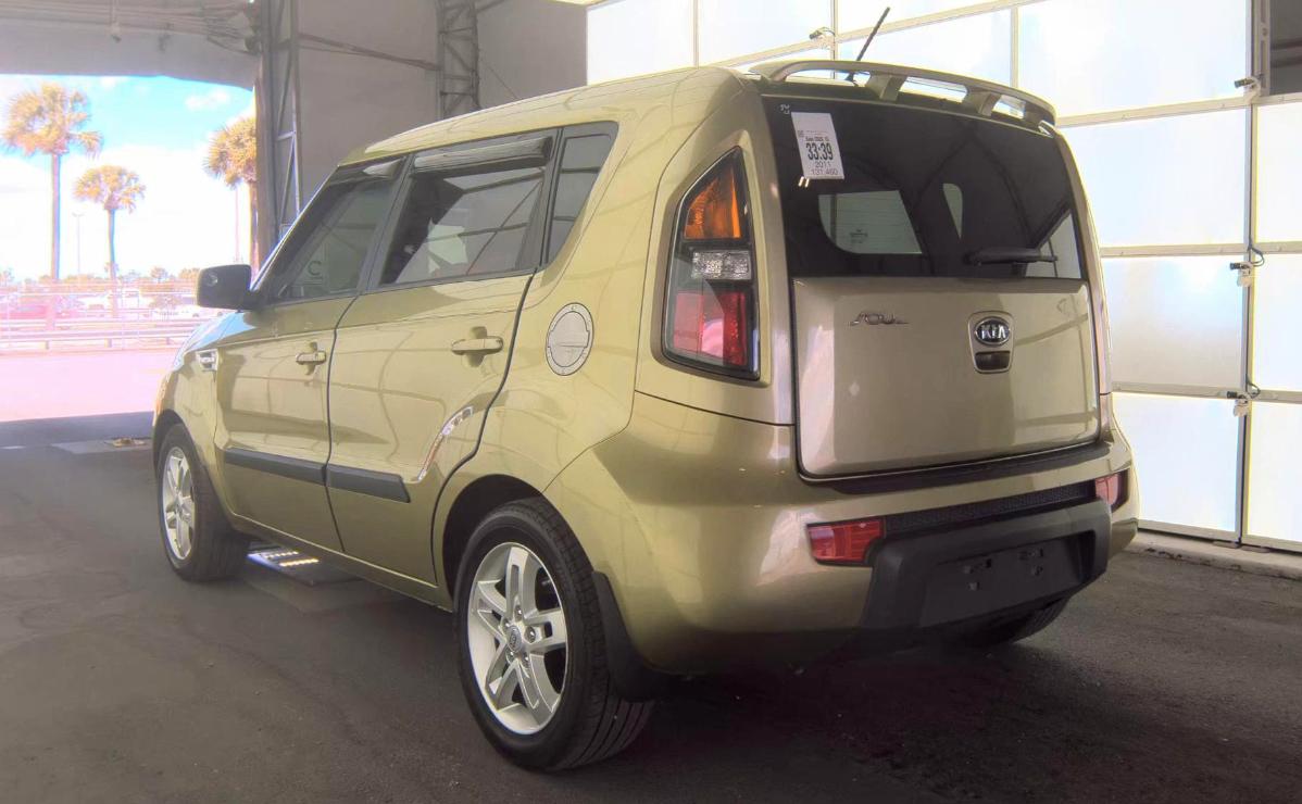 Kia Soul  2011