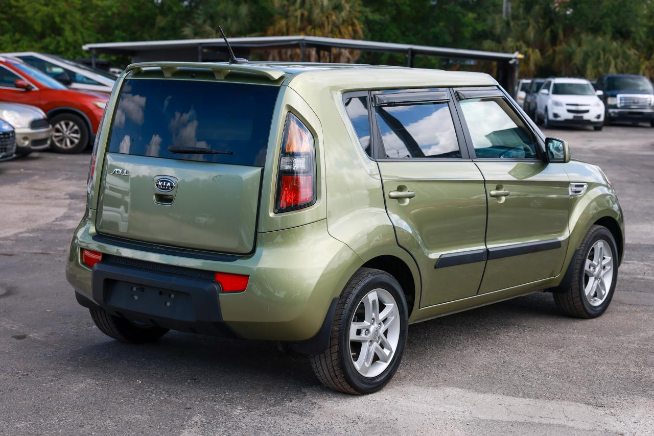 Kia Soul  2011