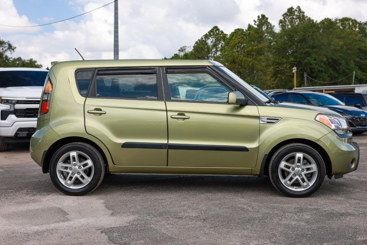 Kia Soul  2011