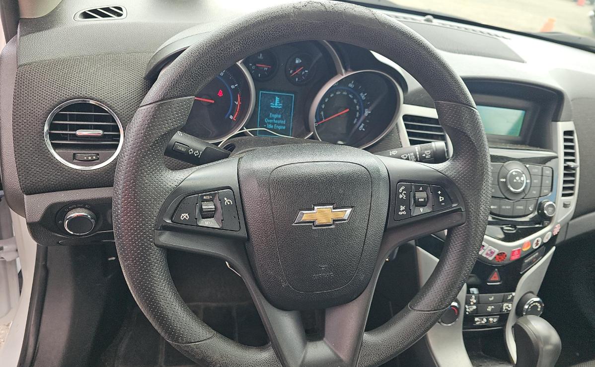 Chevrolet Cruze  2015