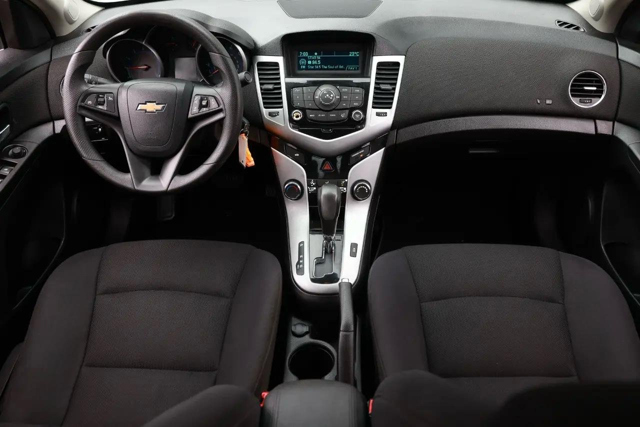 Chevrolet Cruze  2015