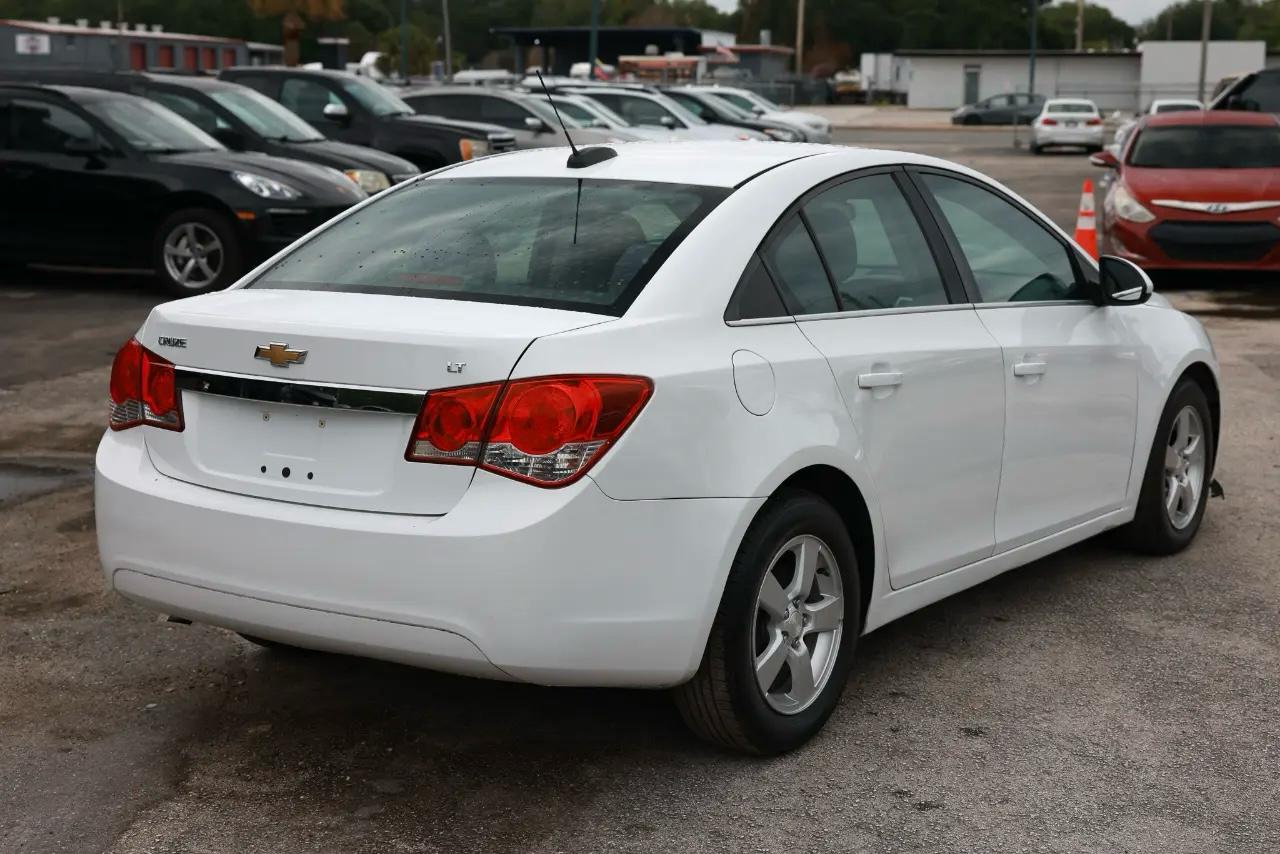Chevrolet Cruze  2015