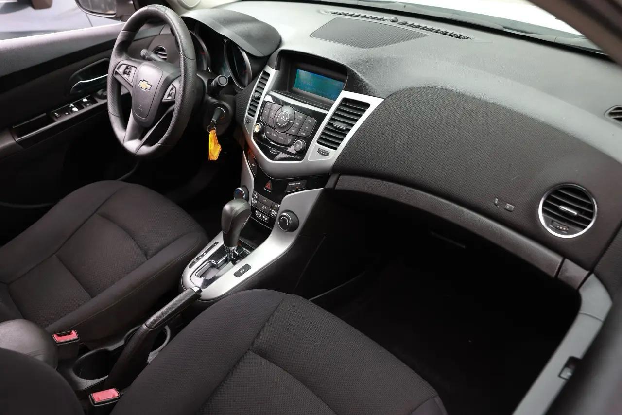 Chevrolet Cruze  2015