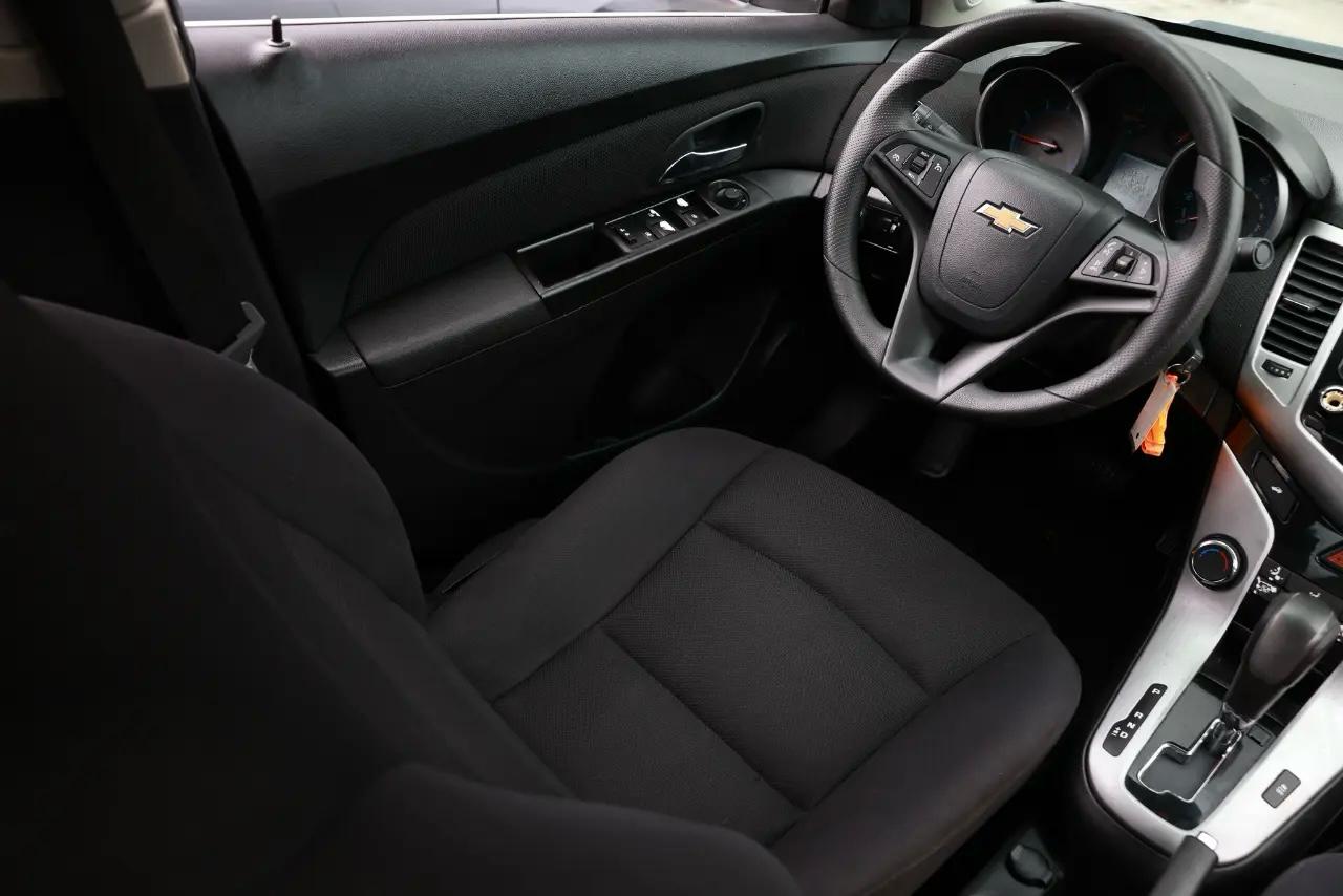 Chevrolet Cruze  2015
