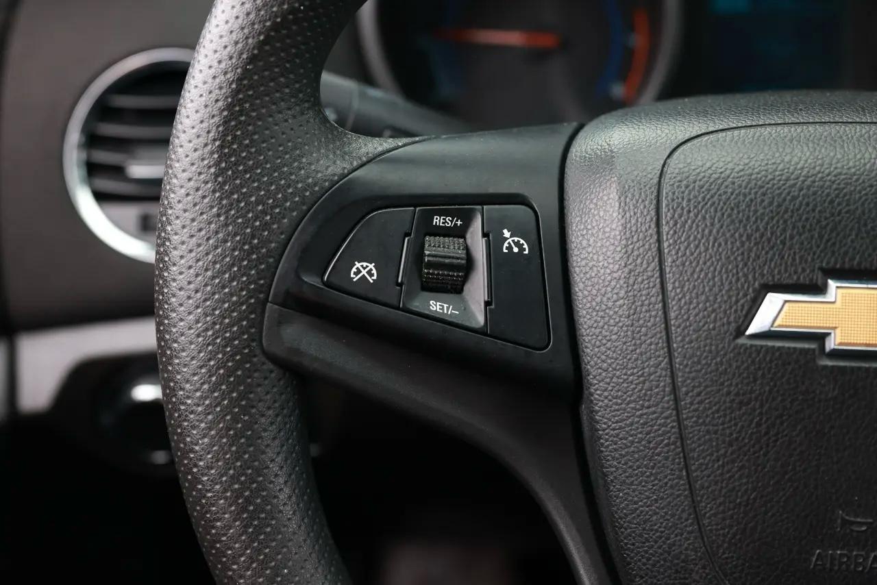 Chevrolet Cruze  2015