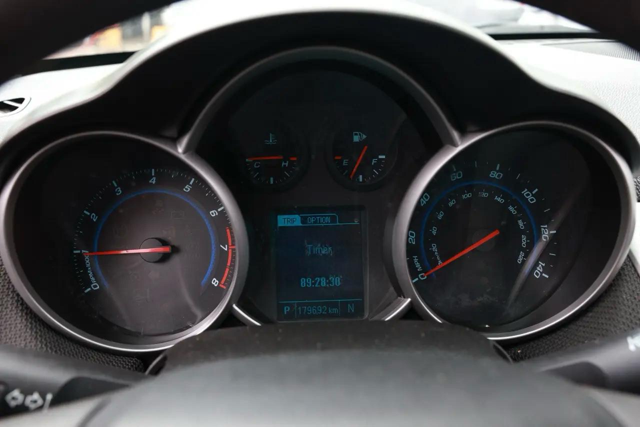 Chevrolet Cruze  2015