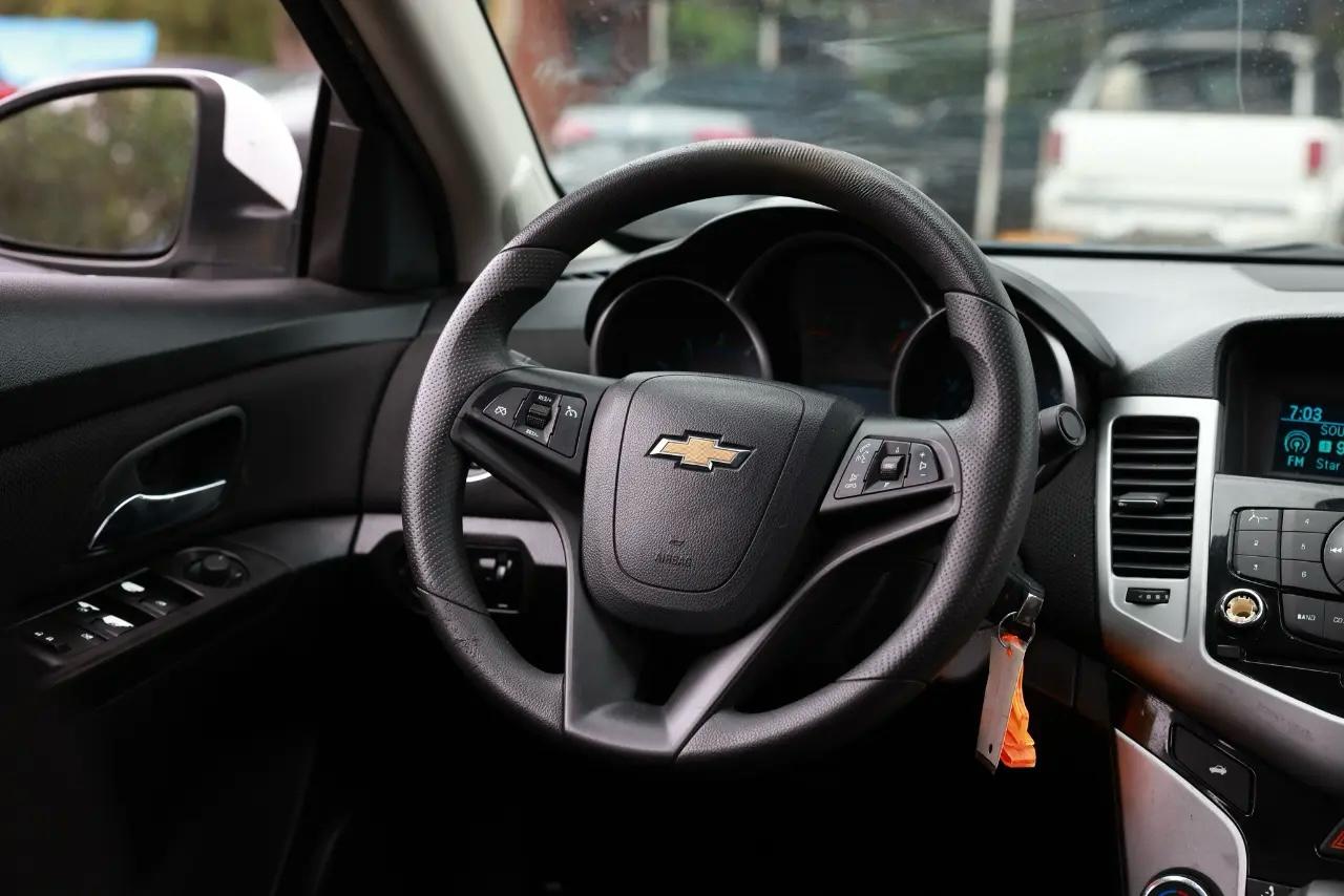 Chevrolet Cruze  2015