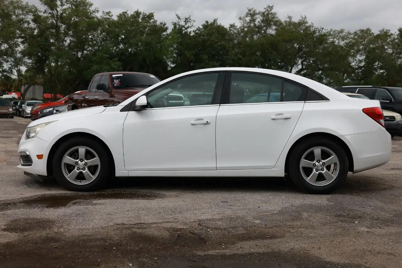 Chevrolet Cruze  2015
